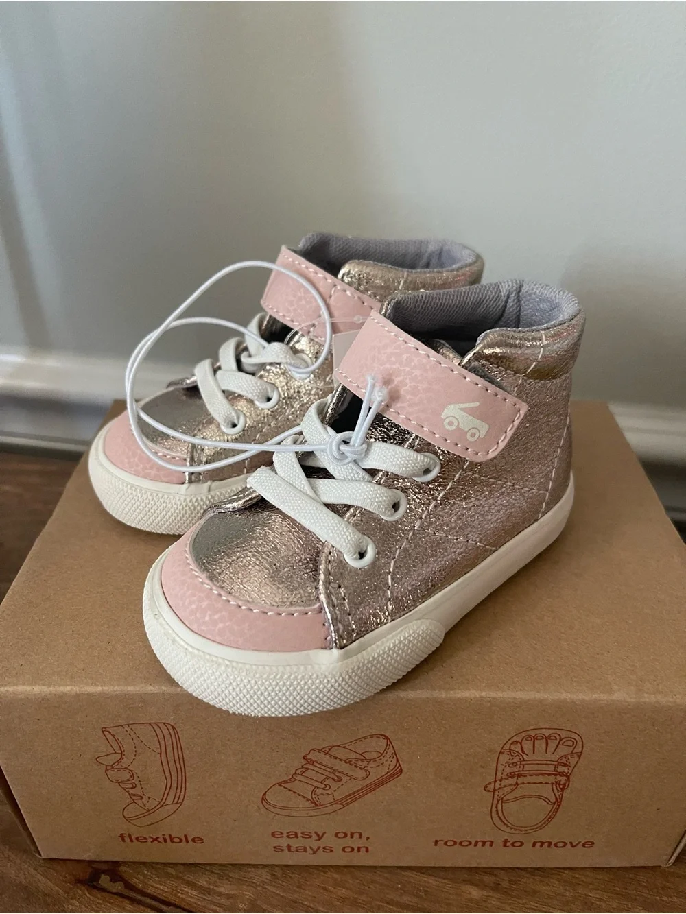 See Kai Run Metallic Pink High-Top Sneakers with Velcro Strap